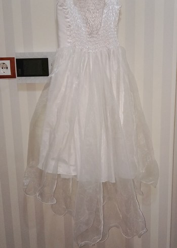 Beyaz Nakışlı Klasik Kız Çocuk Elbisesi - Görsel 2