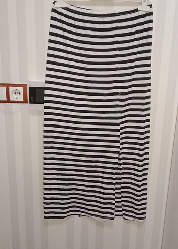 Çizgili Uzun Etek Yırtmaçlı - Görsel 2