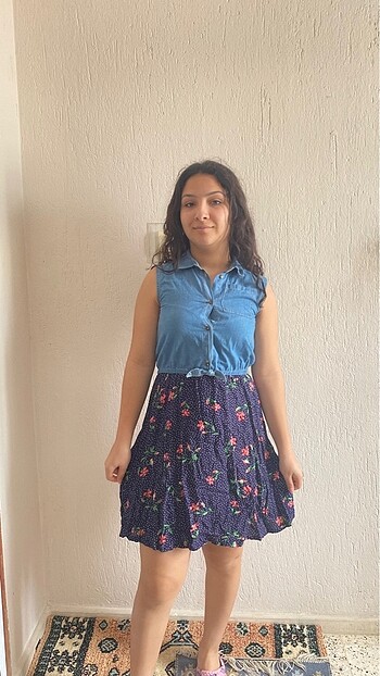 Çiçekli elbise
