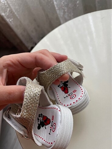 21 Beden Kız çocuk sandalet