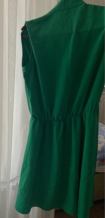 Diğer Yeşil Elbise