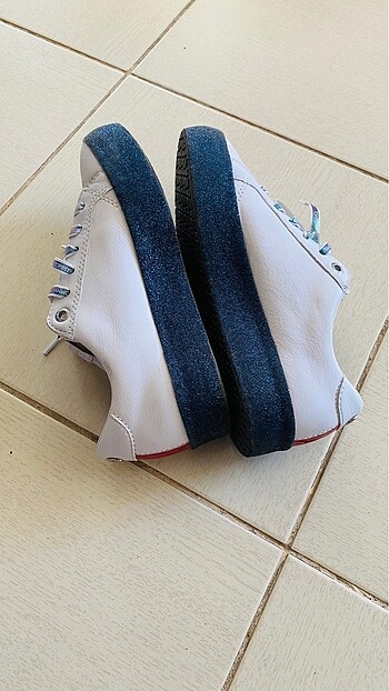 37 Beden Tommy Hilfiger Sneaker