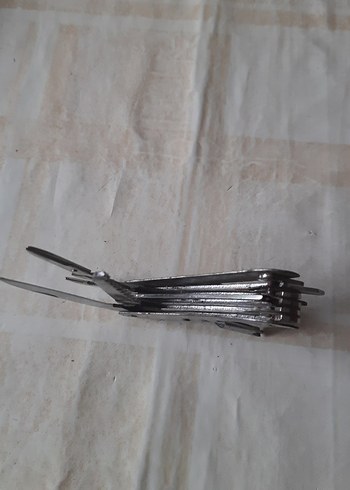 Gri Çok Fonksiyonlu Katlanabilir Çakı - Görsel 3