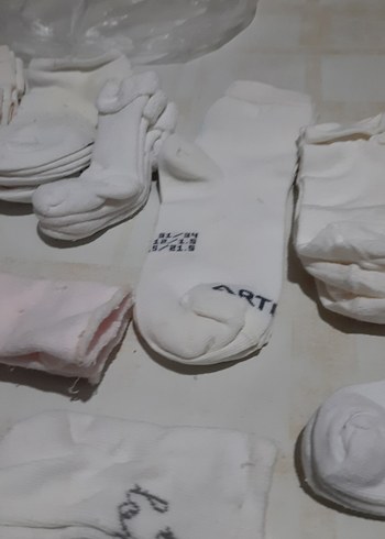 Beyaz Kız Çorabı - Görsel 3