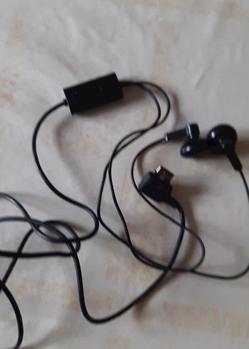 Siyah Kablolu Kulaklık - Görsel 8