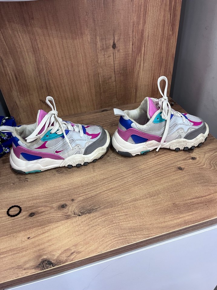 Kız Çocuk Zara spor ayakkabı - Görsel 3