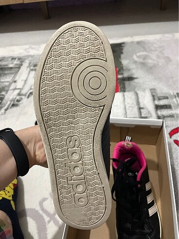 36 Beden Adidas spor ayakkabı