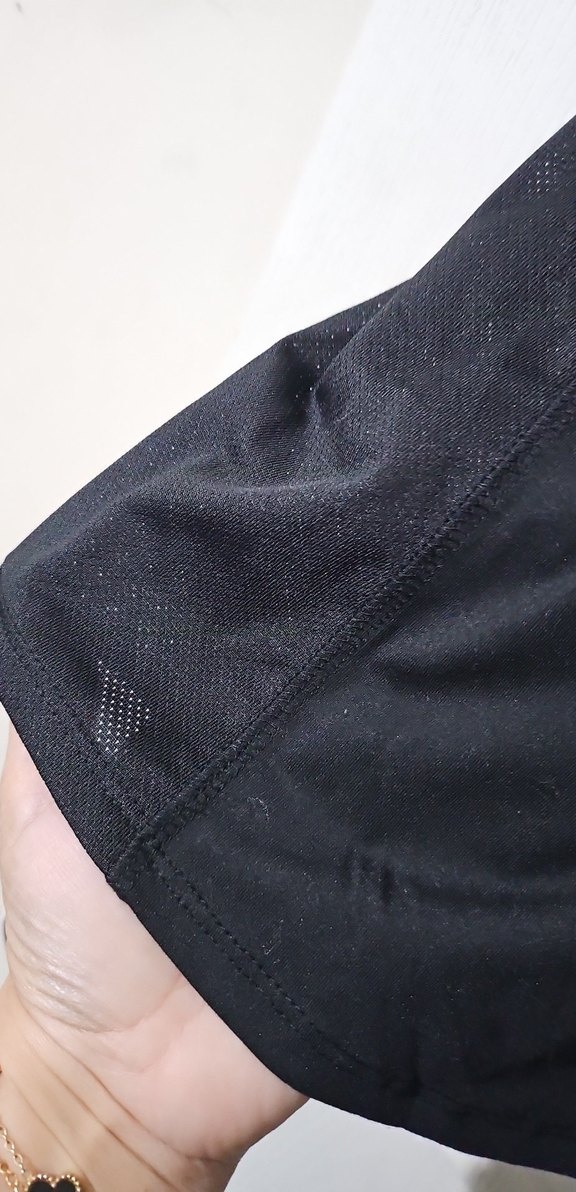 Siyah Baskılı Hamile Spor Tişörtü - Görsel 4