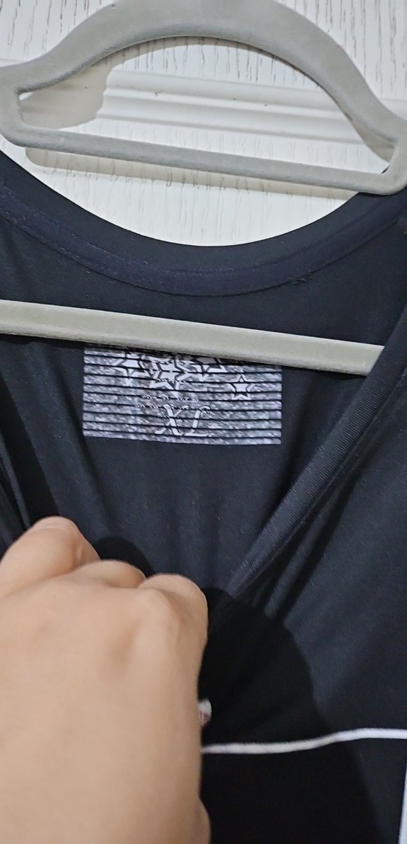 Siyah Baskılı Hamile Spor Tişörtü - Görsel 3