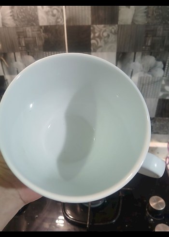 Renkli gülen yüz desenli beyaz kupa - Görsel 4