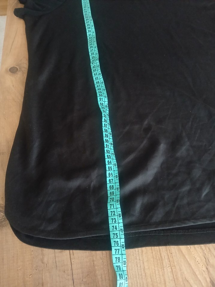 Siyah Kadın Midi Tişört - Görsel 3