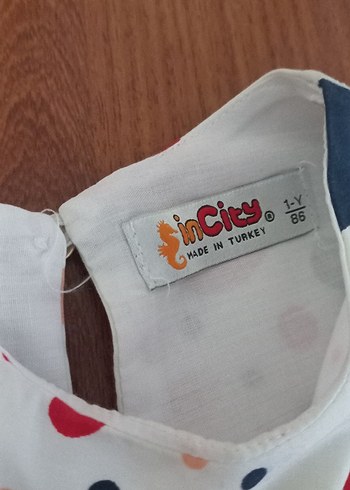 Kolsuz Çok Renkli Puantiyeli Kız Elbisesi - Görsel 3