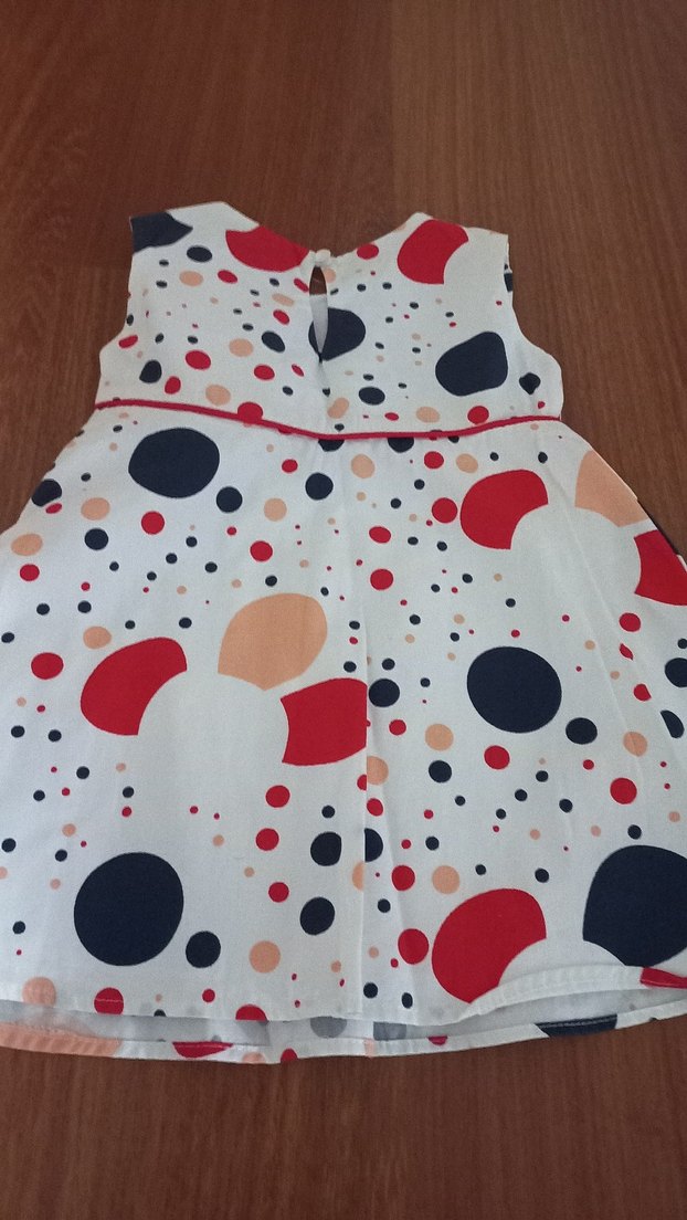 Kolsuz Çok Renkli Puantiyeli Kız Elbisesi - Görsel 5