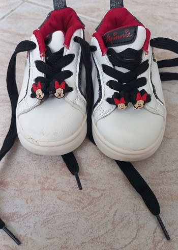 Kız Çocuk Beyaz Minnie Nakışlı Spor Ayakkabı - Görsel 2