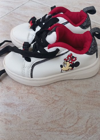 Kız Çocuk Beyaz Minnie Nakışlı Spor Ayakkabı - Görsel 3