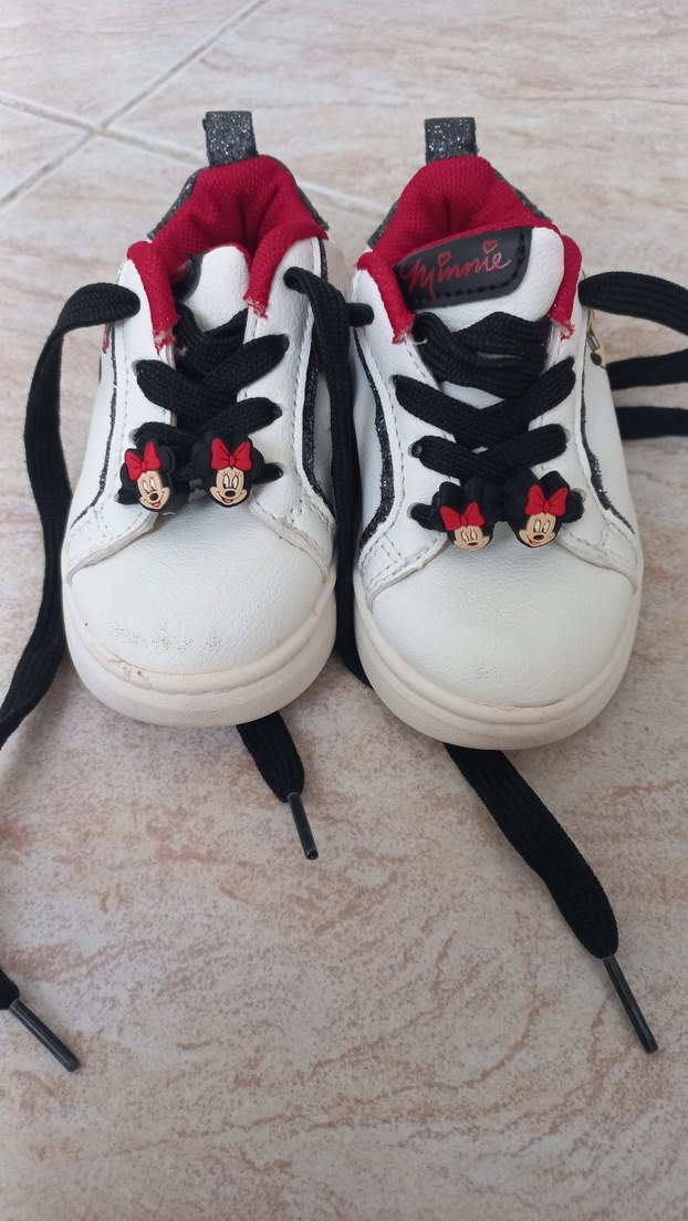 Kız Çocuk Beyaz Minnie Nakışlı Spor Ayakkabı - Görsel 2