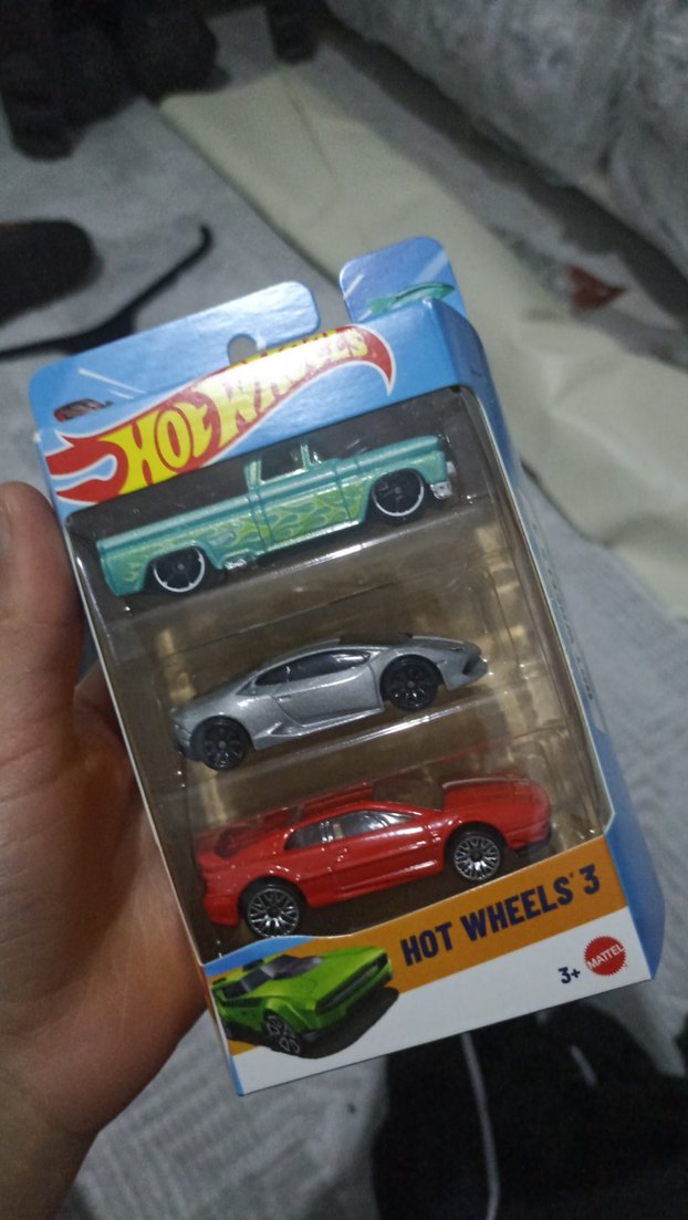 Hot Wheels 3'lü Mini Araba Seti - Görsel 2