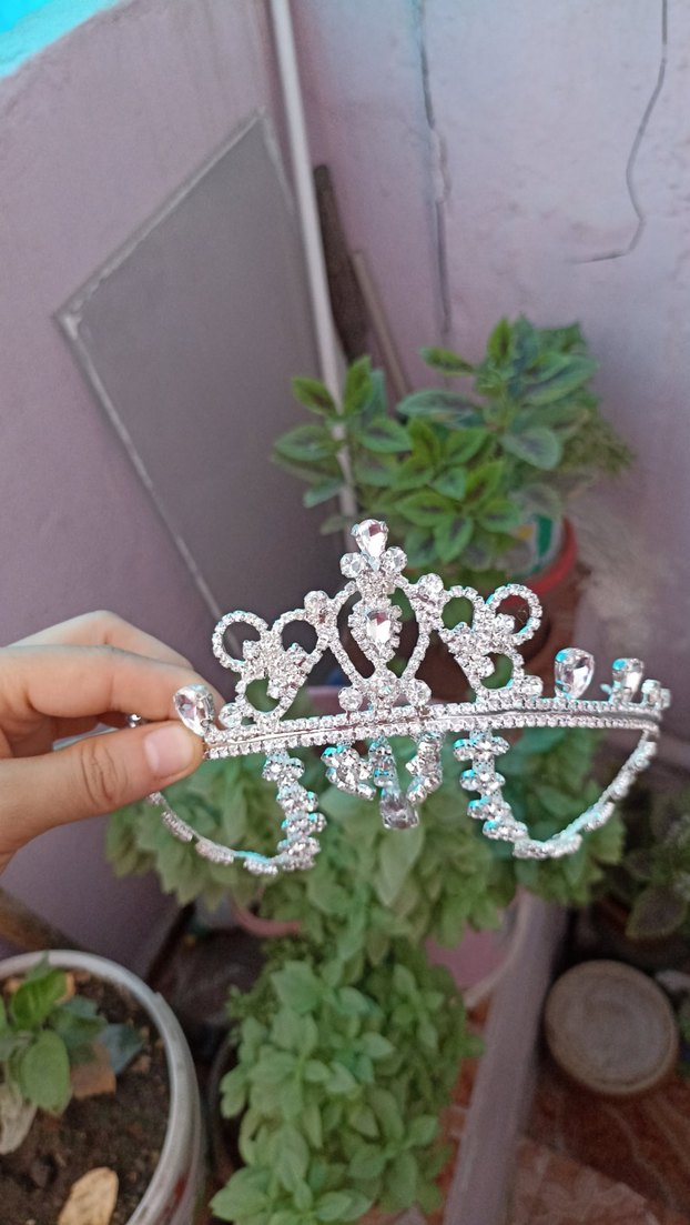 Beyaz Payetli Klasik Gelin Tacı - Görsel 3