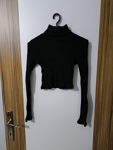 Crop Triko Kazak