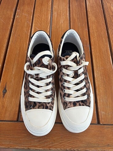 ZARA LEOPAR AYAKKABI