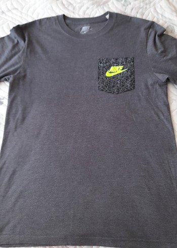 Nike Gri Baskılı Erkek Tişört
