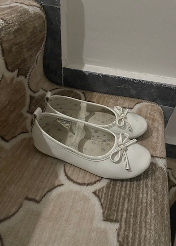 Kız Çocuk Beyaz Fiyonk Detaylı Babet - Görsel 2