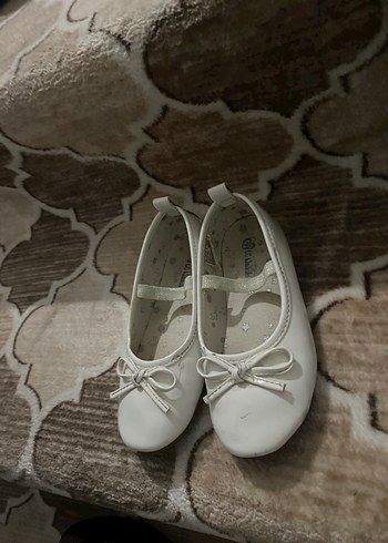 Kız Çocuk Beyaz Fiyonk Detaylı Babet - Görsel 3