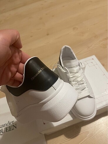 38 Beden beyaz Renk Alexander McQueen