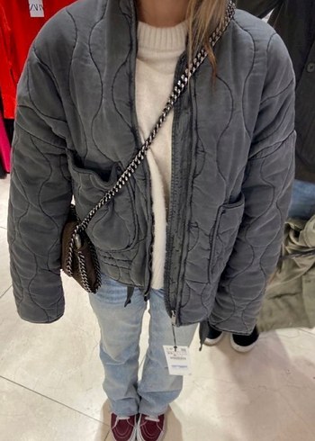 Zara Zara Dik Yaka Oversize Kısa Kışlık Ceket