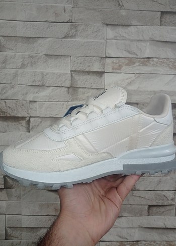 Lacoste Erkek Beyaz Bağcıklı Spor Ayakkabı - Görsel 2