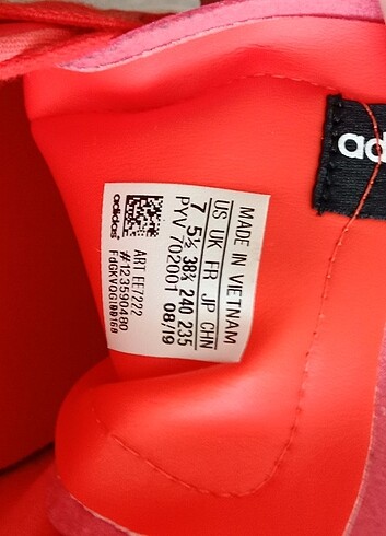 38 Beden Adidas sleek spor ayakkabı