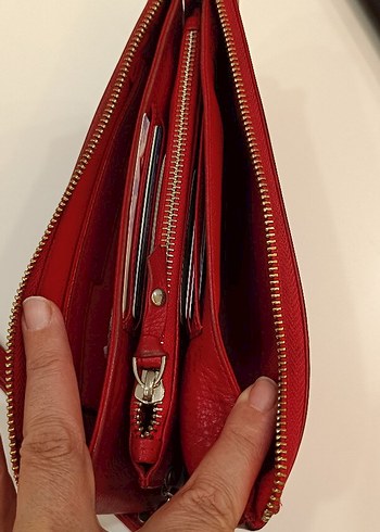 Kadın Parlak Kırmızı Deri Fermuarlı Cüzdan - Görsel 4