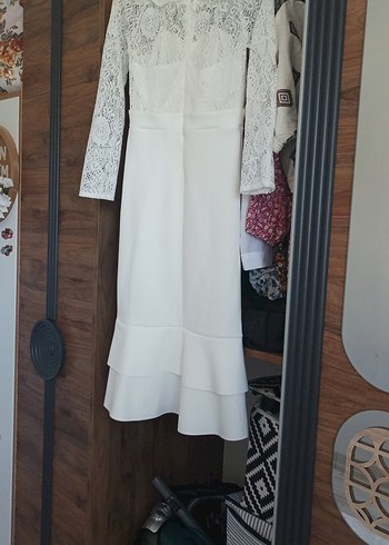 Dantel Detaylı Midi Beyaz Balık Gelinlik - Görsel 2