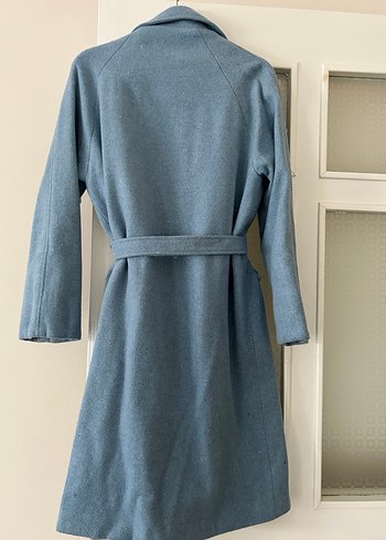 Mavi Düğmeli Uzun Kaban - Görsel 4