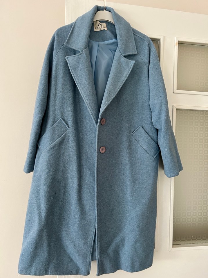 Mavi Düğmeli Uzun Kaban - Görsel 5