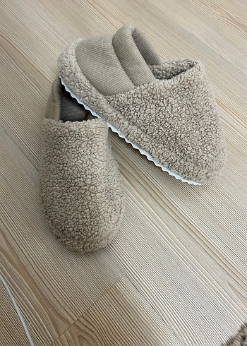 Krem Kürk Detaylı Kadın Ev ayakkabısı - Görsel 6