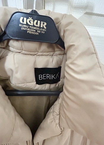 Bej Kemerli Kısa Kadın Kışlık Mont - Görsel 4