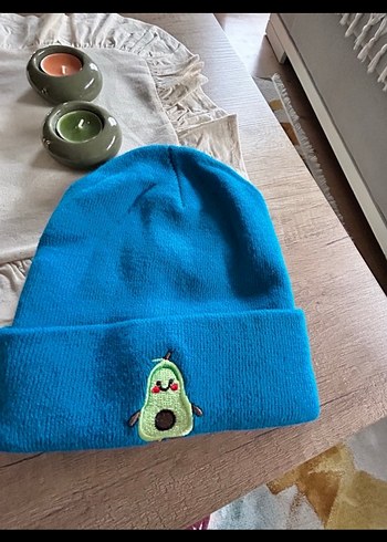 Turkuaz Nakışlı Kadın Örgü Bere - Görsel 2