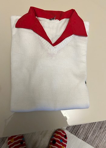 Bayan Yaka Beyaz Pamuklu Kazak - Görsel 4