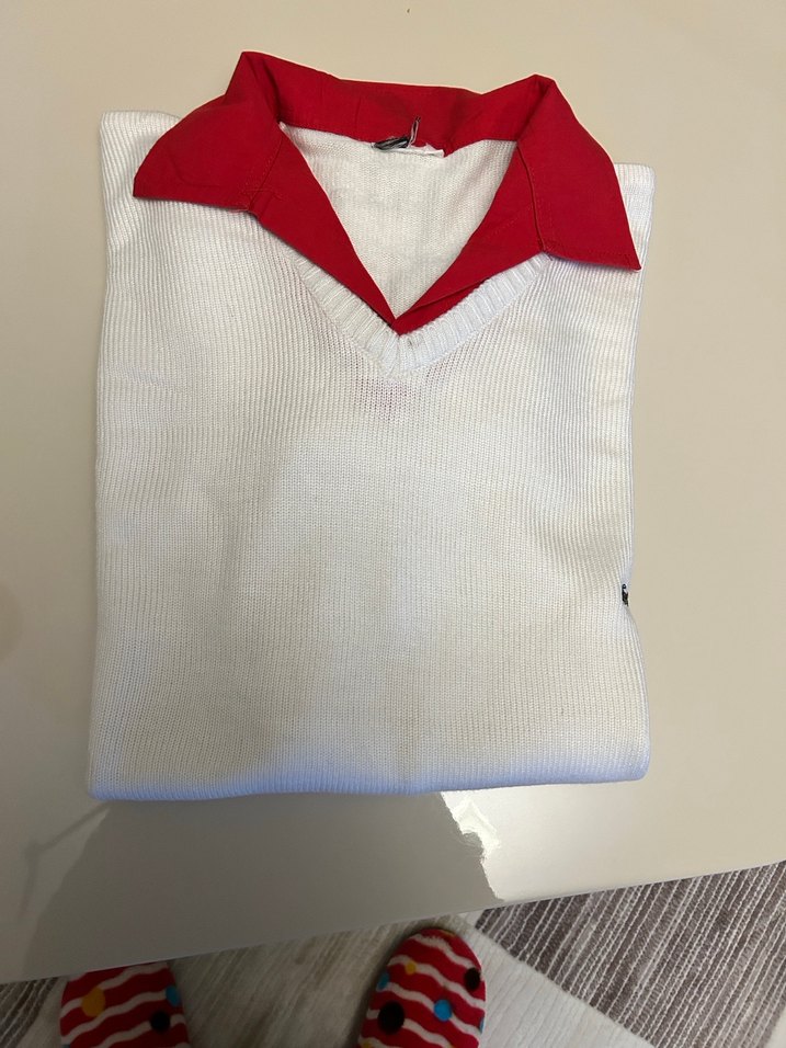 Bayan Yaka Beyaz Pamuklu Kazak - Görsel 3