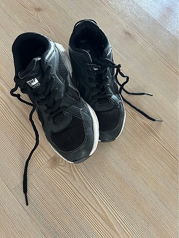 Jump Spor ayakkabı