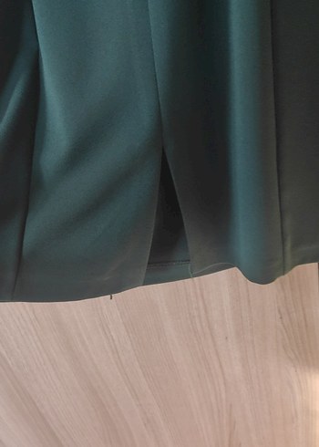 Kemerli V Yaka Klasik Yeşil Elbise - Görsel 5