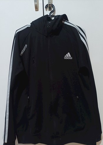 Adidas l