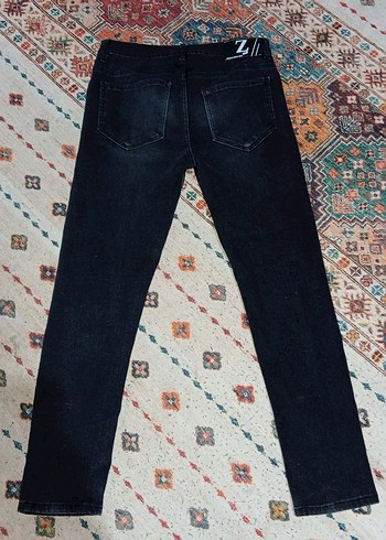 Erkek Dar Paça Kot Pantolon - Görsel 3