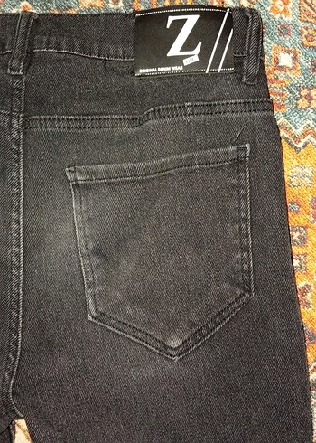 Erkek Dar Paça Kot Pantolon - Görsel 4