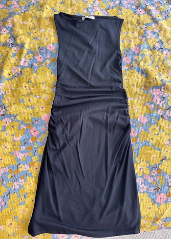 s Beden siyah Renk Pull&Bear Siyah Yüksek Yaka Mini Elbise