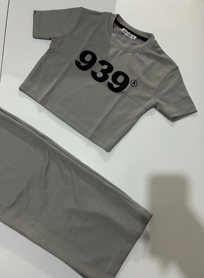 Şık Eşofman Takımı - Görsel 3