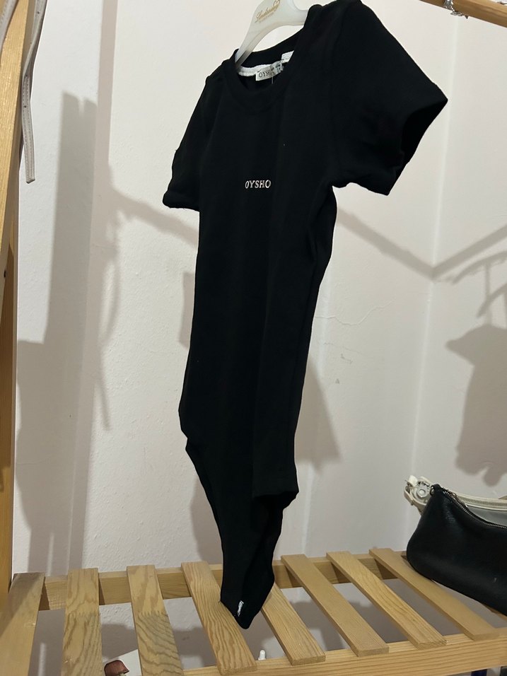 OYSHO Siyah Kısa Kollu Body - Görsel 2