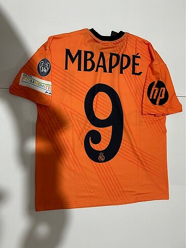 MBAPPE TURUNCU REAL MADRİD FORMA