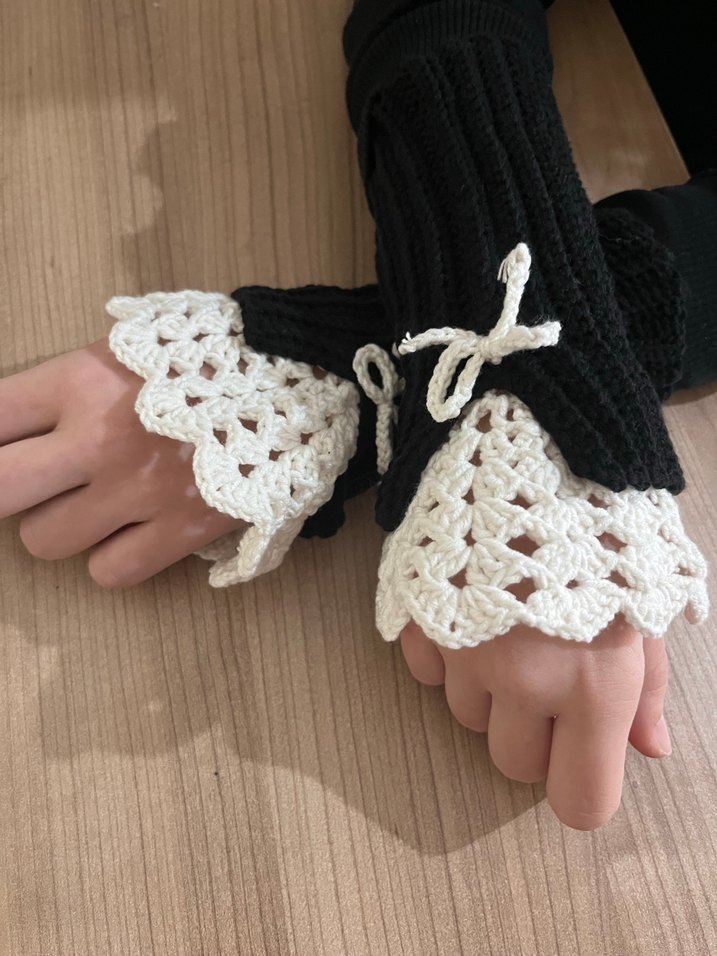 Dantel Detaylı Bohem Siyah Kadın Eldiven - Görsel 2